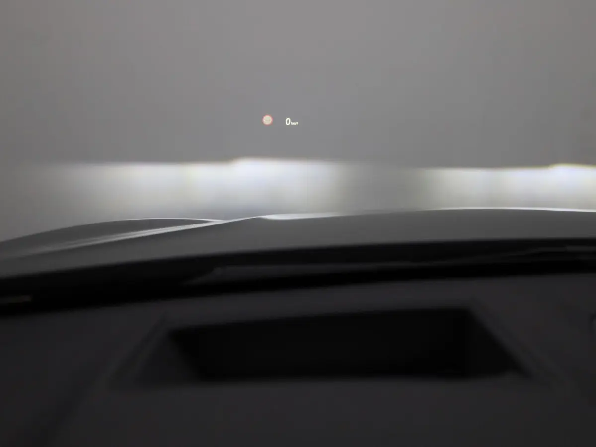 xDrive25e | WORDT VERWACHT | HEAD-UP DISPLAY | TREKHAAK | ELEKTRISCHE ACHTERKLEP | ACHTERUITRIJCAMERA | STOELVERWARMING | NAVIGATIE | BLUETOOTH | CRUISE CONTROL | LICHTMETALEN VELGEN |