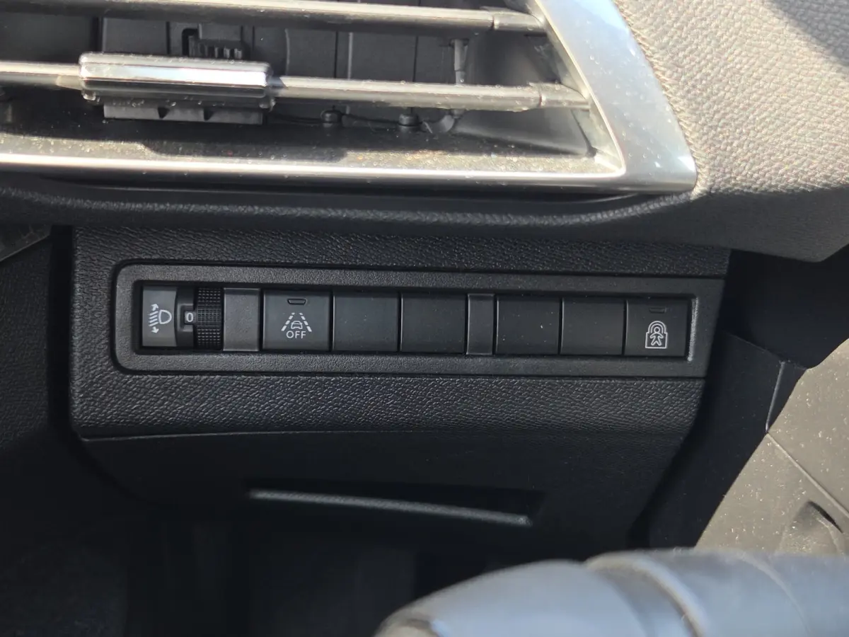 1.2 PureTech Active Pack Business Parkeersensoren | Distributie vervangen | Full map navigatie | Climate control | 7 persoons |