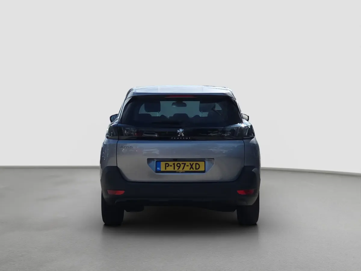 1.2 PureTech Active Pack Business Parkeersensoren | Distributie vervangen | Full map navigatie | Climate control | 7 persoons |