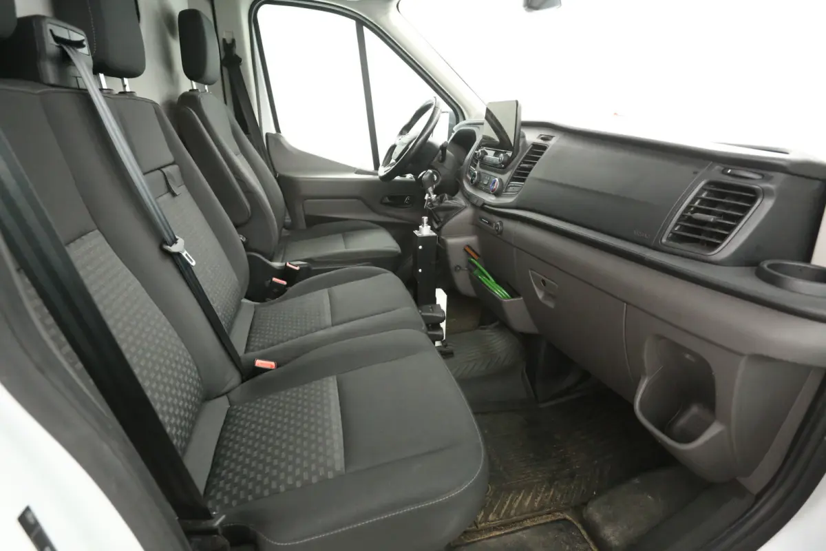 2.0 Ecoblue L2H2 | Airco | Camera | Cruise | 3 Zits | Carplay | Trekhaak | Parkeersens.