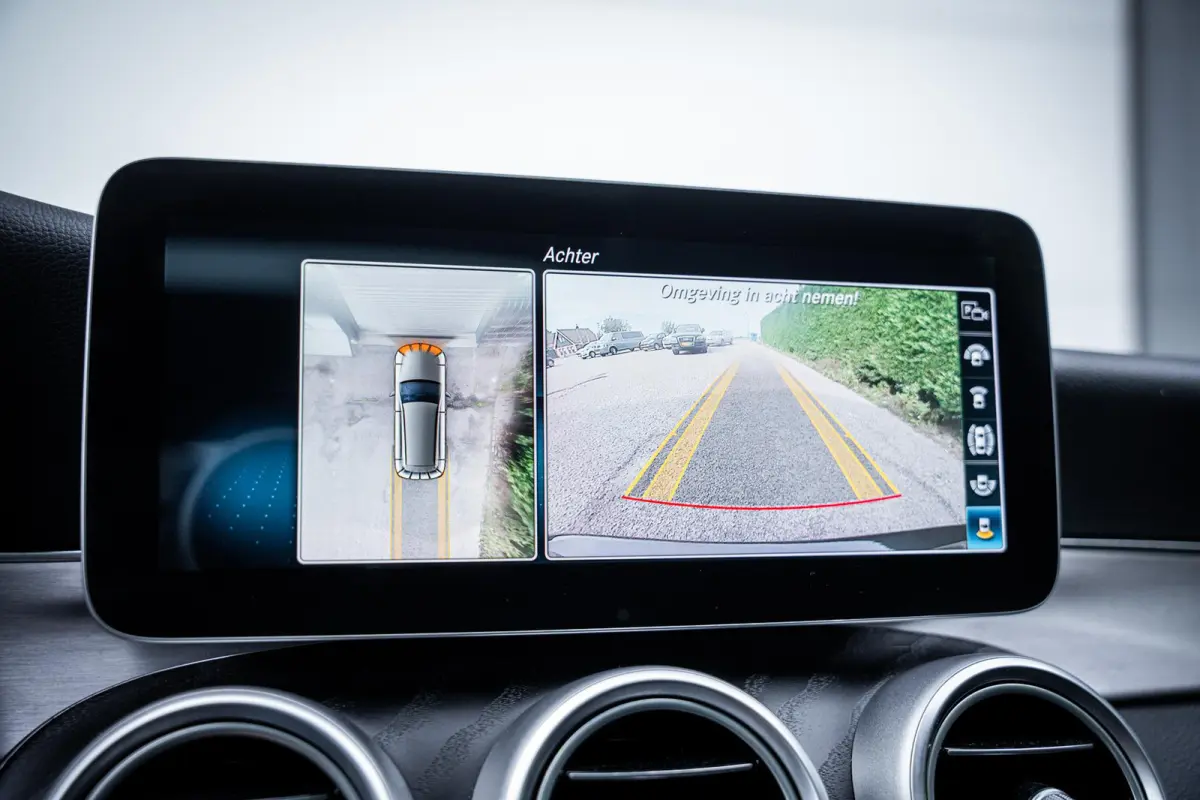 180 AMG Org.NL|Pano-dak|360°|Trekhaak|Carplay|Dealeronderhouden