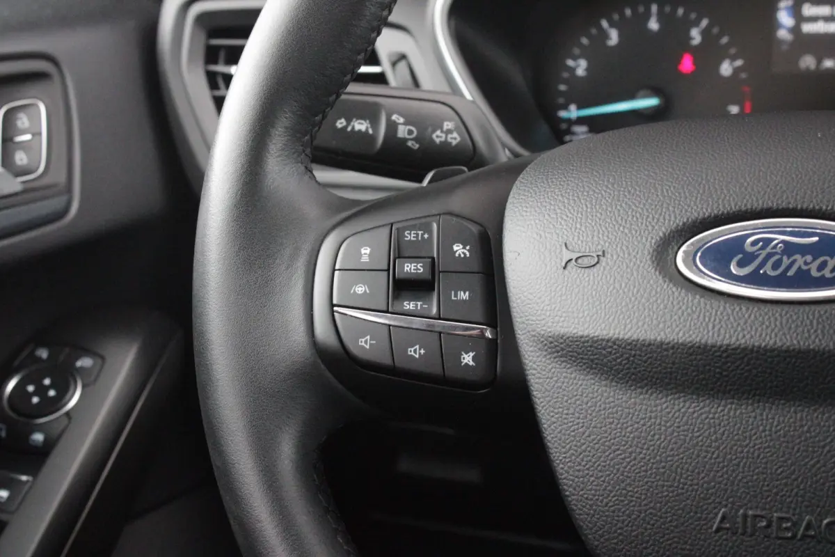 1.5 EcoBoost 150PK AUTOMAAT ACTIVE BUSINESS | AFNEEMBARE TREKHAAK | TECHNOLOGY PACK: (ADAPTIVE CRUISE CONTROL, GROOTLICHT ASSISTENT, TRAFFIC SIGN RECOGNITION, EVASIVE STEERING ASSIST, DRIVER