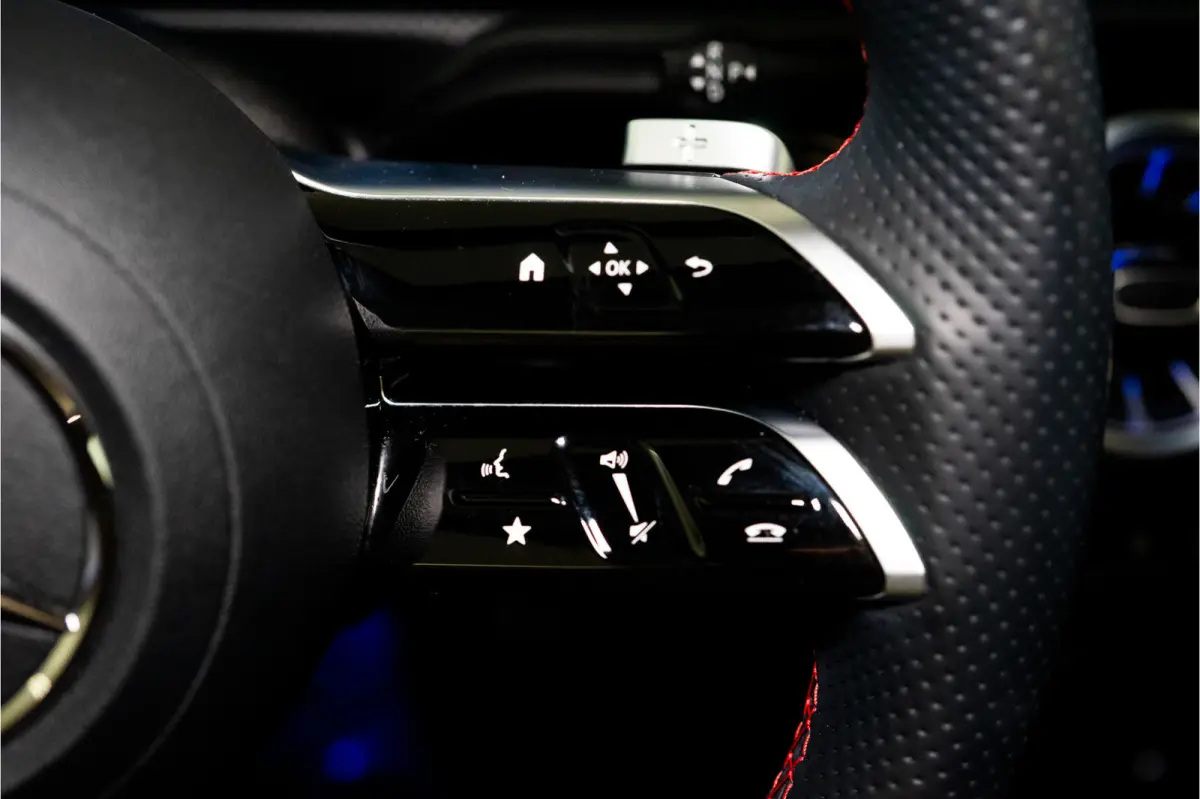 250 e Premium AMG Facelift 218PK | Pano | Sfeer | Keyless | Carplay | 12 MND Garantie