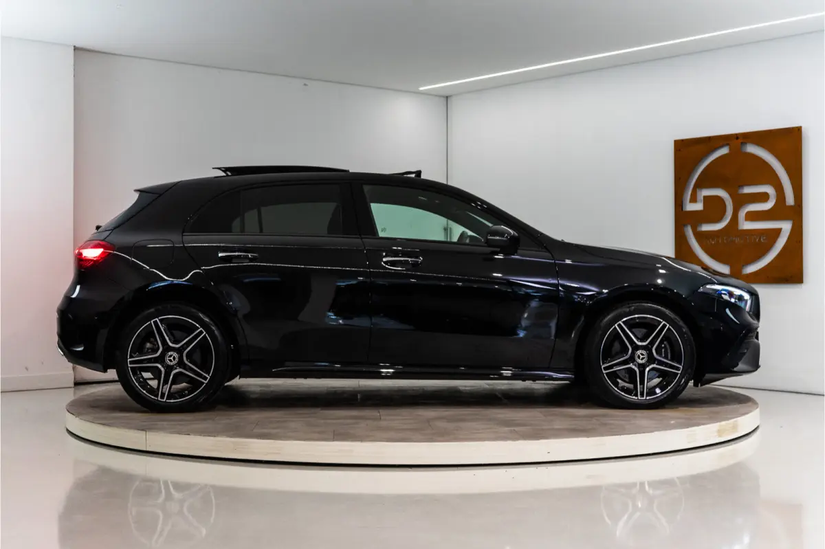 250 e Premium AMG Facelift 218PK | Pano | Sfeer | Keyless | Carplay | 12 MND Garantie