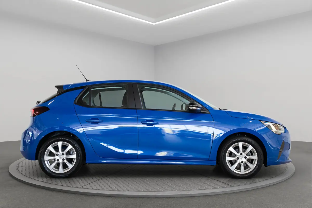 1.2 Edition | Parkeersensoren | Apple Carplay & Android Auto | Lichtmetalen velgen | USB | Bluetooth |