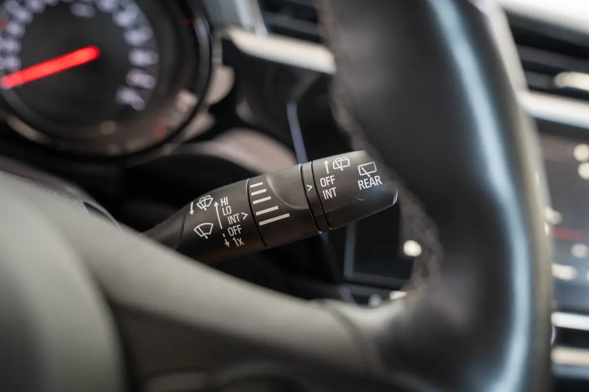 1.2 Edition | Parkeersensoren | Apple Carplay & Android Auto | Lichtmetalen velgen | USB | Bluetooth |