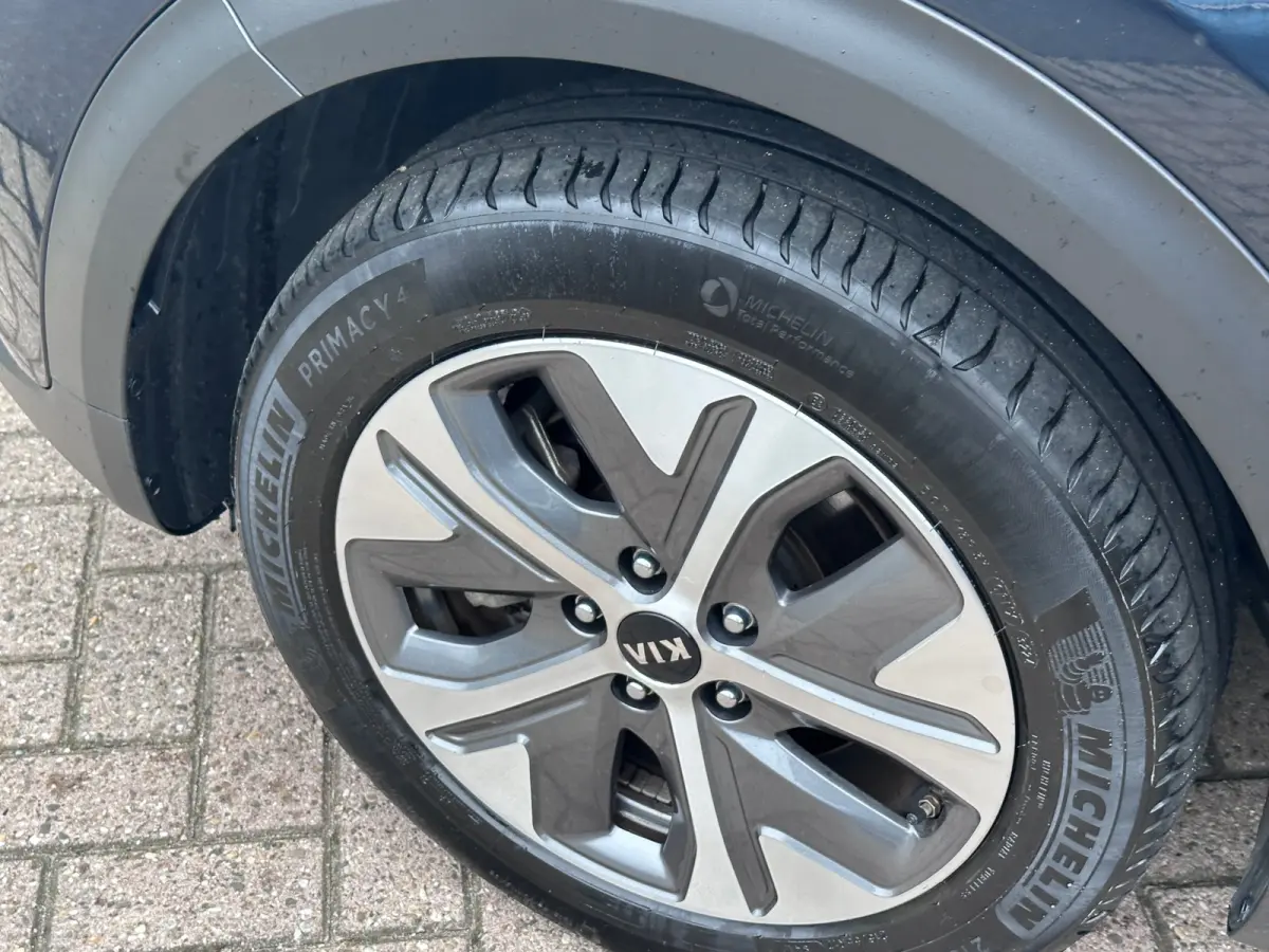 DynamicPlusLine 64 kWh OPEN DAK PANO FASE 3 EERSTE EIG DEALER OND