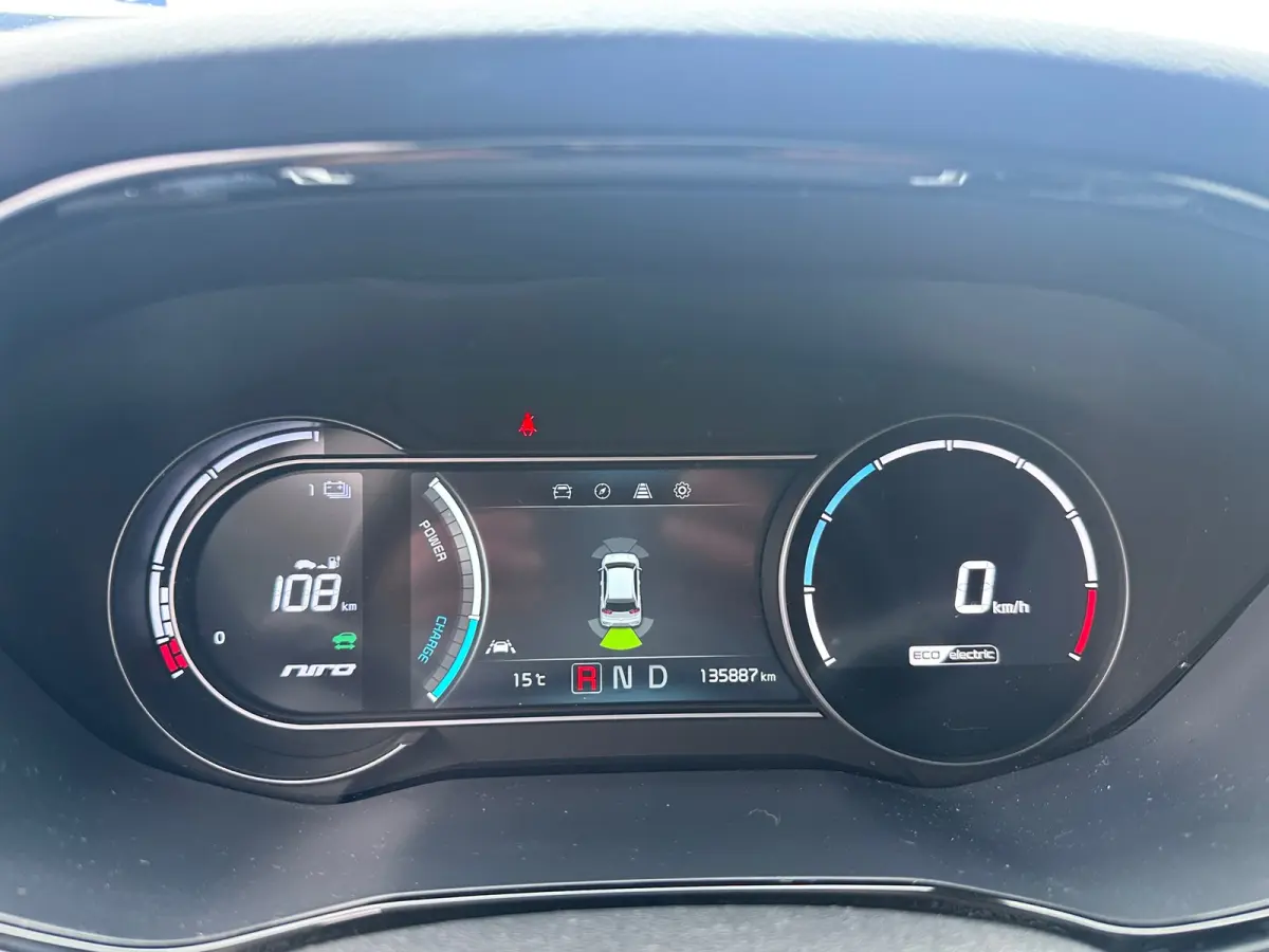 DynamicPlusLine 64 kWh OPEN DAK PANO FASE 3 EERSTE EIG DEALER OND