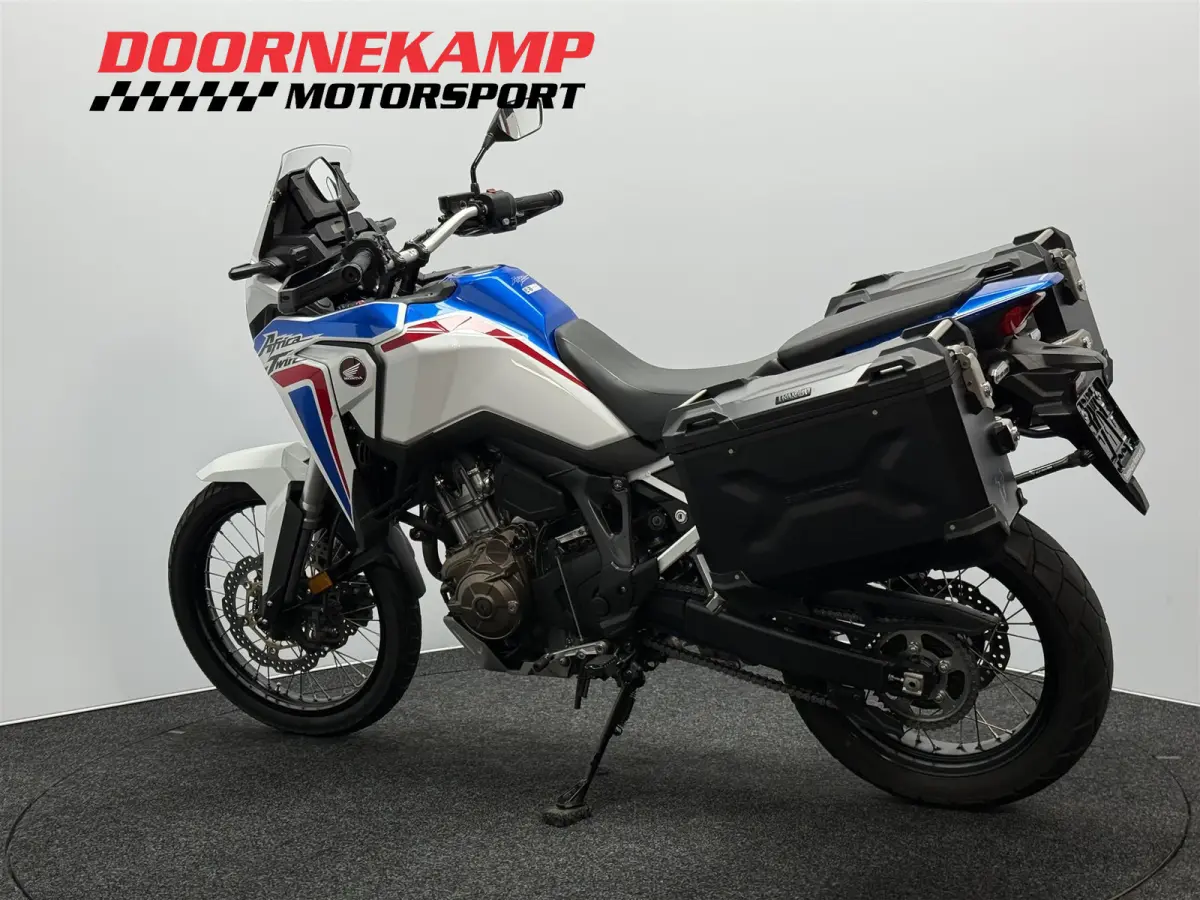 CRF 1100 AFRICA TWIN