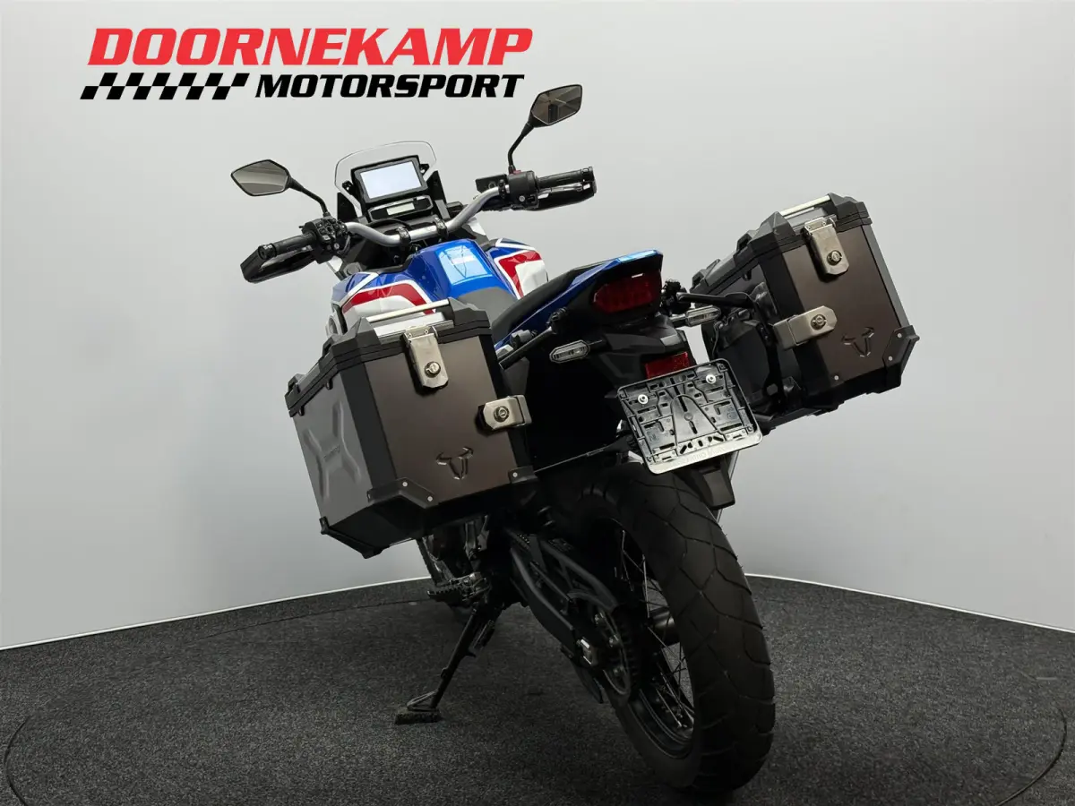 CRF 1100 AFRICA TWIN