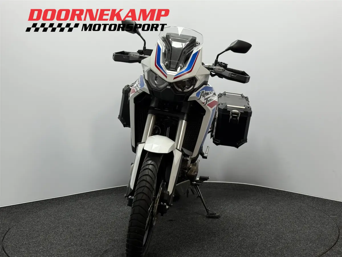 CRF 1100 AFRICA TWIN