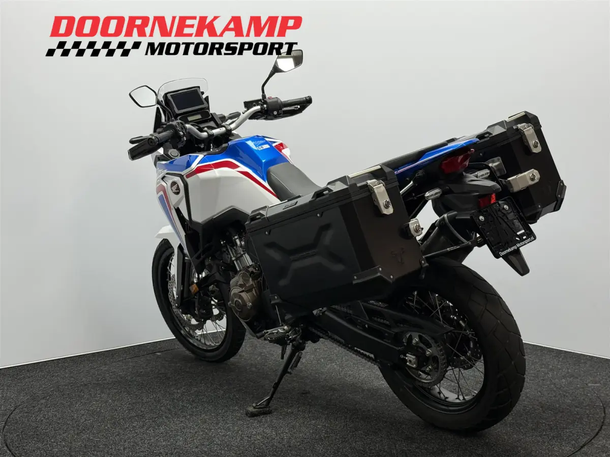 CRF 1100 AFRICA TWIN