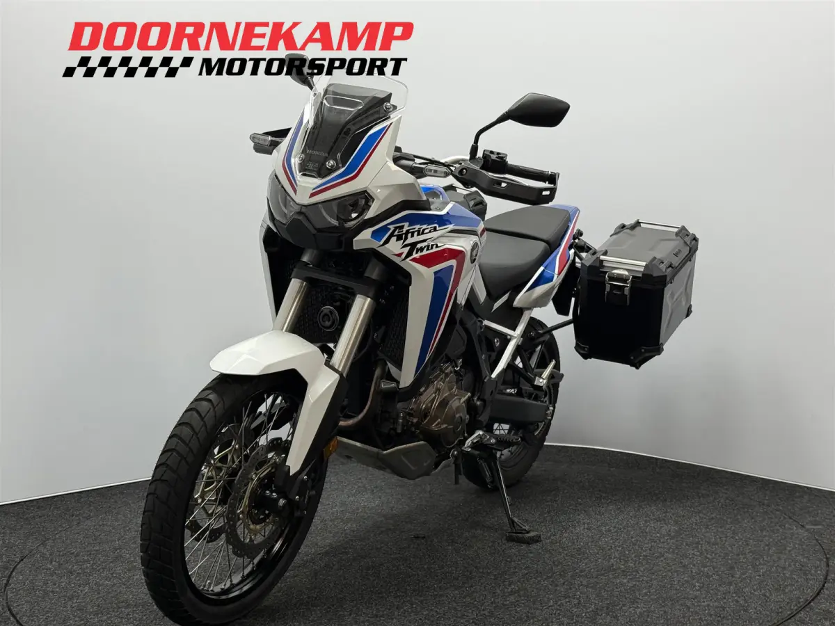 CRF 1100 AFRICA TWIN