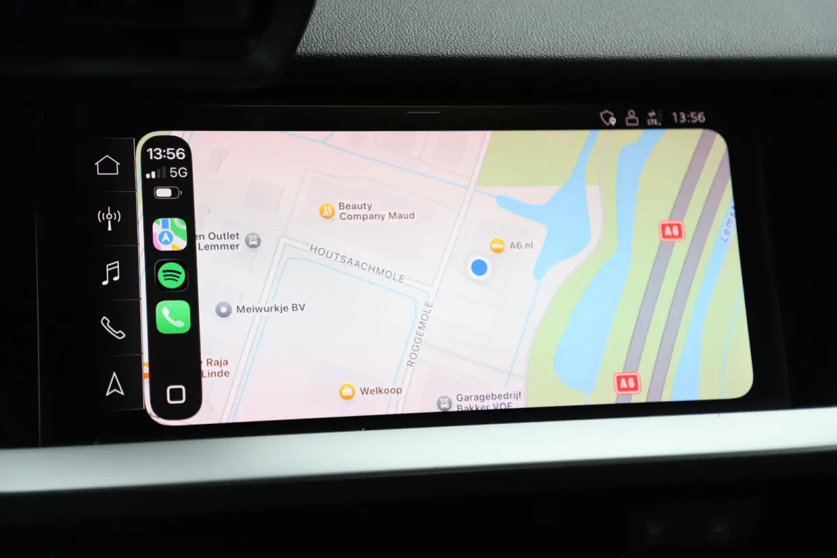 30 TFSI S edition Automaat 19 inch ABT Velgen RS Zetels Rode Stiksels Navigatie Carplay Adaptive Cruise Rijstrooksensor Parkeersensor 2X S-Line