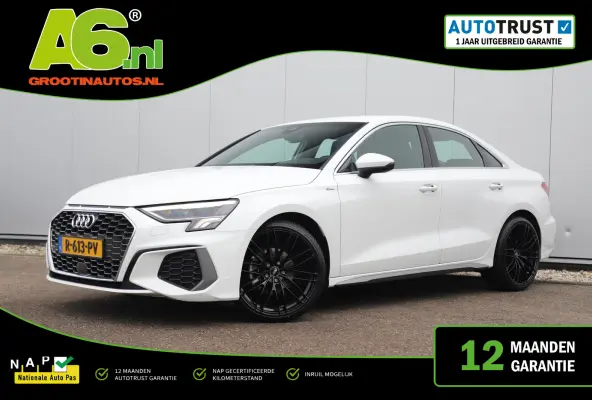 30 TFSI S edition Automaat 19 inch ABT Velgen RS Zetels Rode Stiksels Navigatie Carplay Adaptive Cruise Rijstrooksensor Parkeersensor 2X S-Line