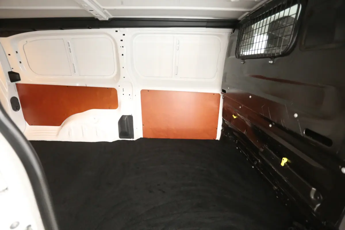 50 kWh L3H1 | Snelladen | SOH 92% | Airco | Cruise | Camera | 3 Zits | Carplay | Trekhaak | Parkeersens.