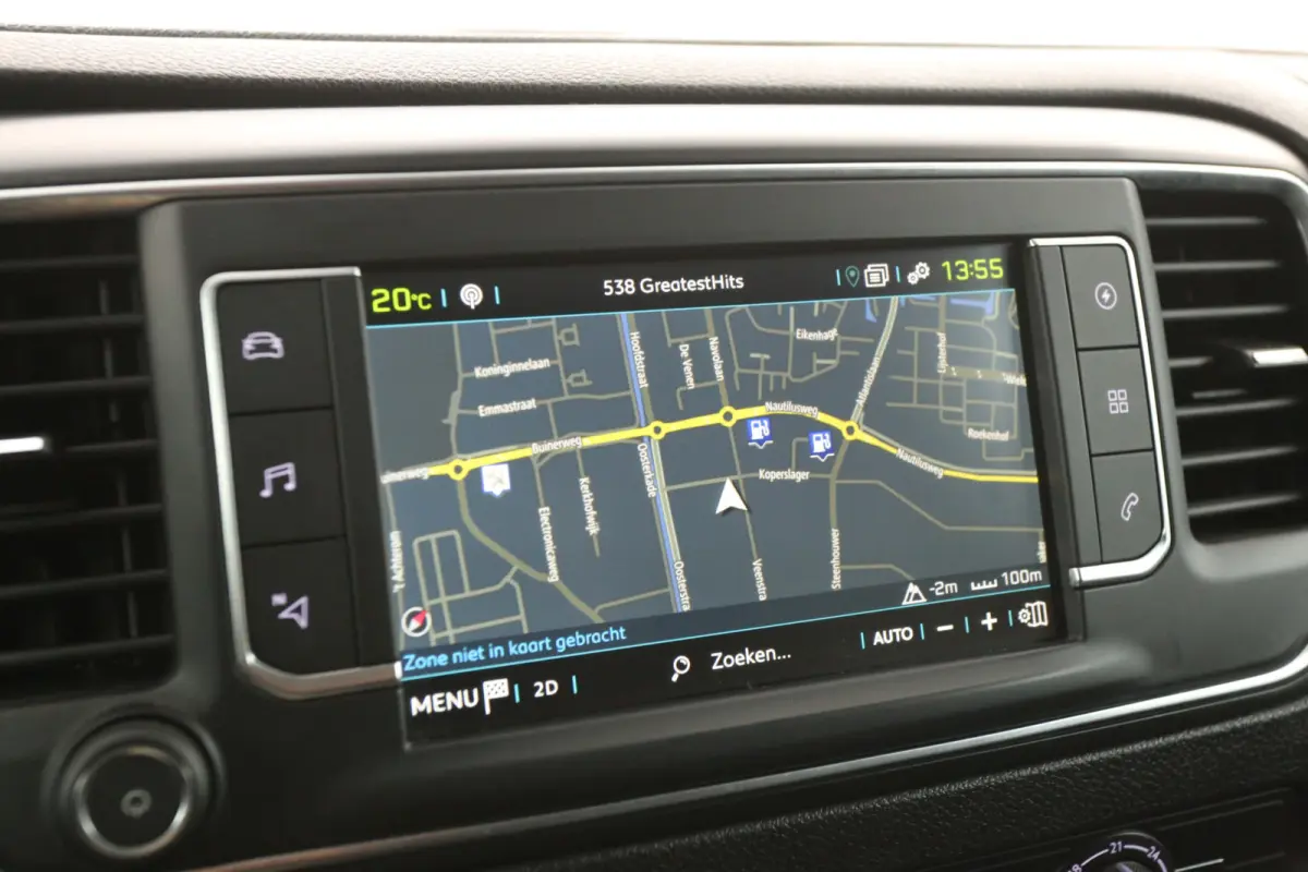 50 kWh L3H1 | Snelladen | SOH 92% | Airco | Cruise | Camera | 3 Zits | Carplay | Trekhaak | Parkeersens.