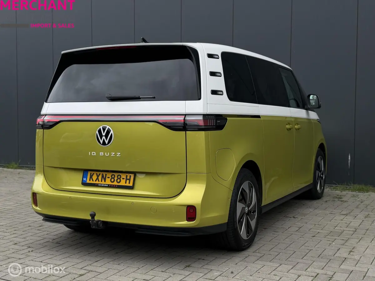 ID Pro 77KWH |Two Tone|Trekhaak|360|Elek. achterklep|