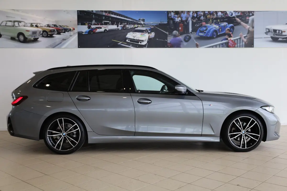 320i M Sportpakket | 19 inch | Hi-Fi | Elektrische Trekhaak | Stoelverwarming