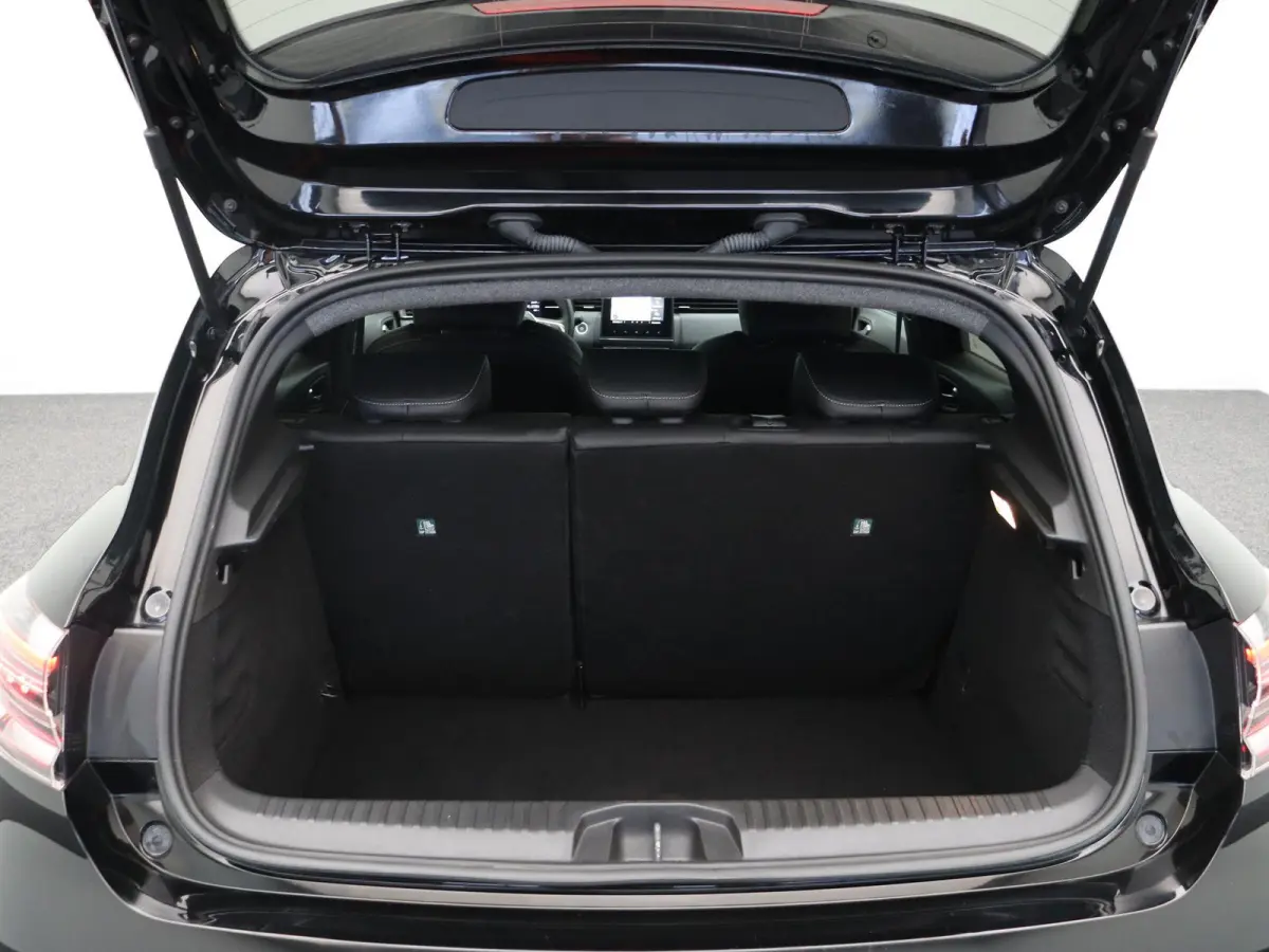 1.6 E-Tech Full Hybrid 145 techno | Navigatie | Cruise Control | Achteruitrij Camera | Climate Control | Apple Carplay & Android Auto |
