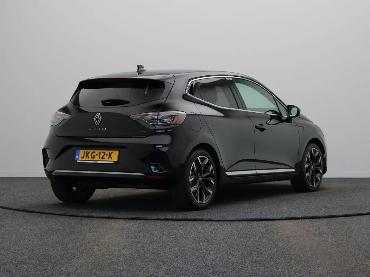 1.6 E-Tech Full Hybrid 145 techno | Navigatie | Cruise Control | Achteruitrij Camera | Climate Control | Apple Carplay & Android Auto |