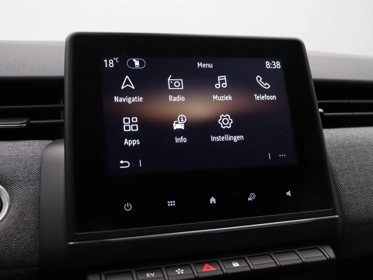 1.6 E-Tech Full Hybrid 145 techno | Navigatie | Cruise Control | Achteruitrij Camera | Climate Control | Apple Carplay & Android Auto |
