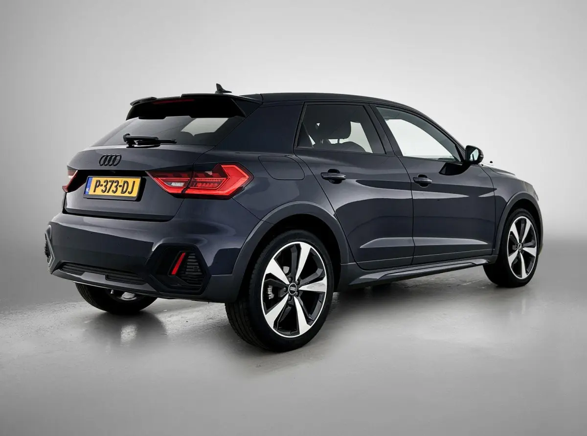 35 TFSI epic 150 PK | Automaat | S-line | Camera | Navigatie | Adaptive Cruise Control | Parkeersensoren | Stoelverwarming | Lichtmetalen velgen |