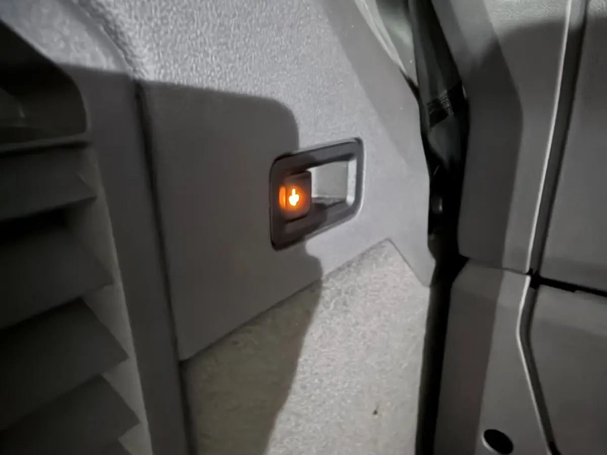 1.4 eHybrid Energetic 7P PANO/NAVI/TREK-HAAK/CAM/ADAPT-CRUISE/DAB/CARPLAY///