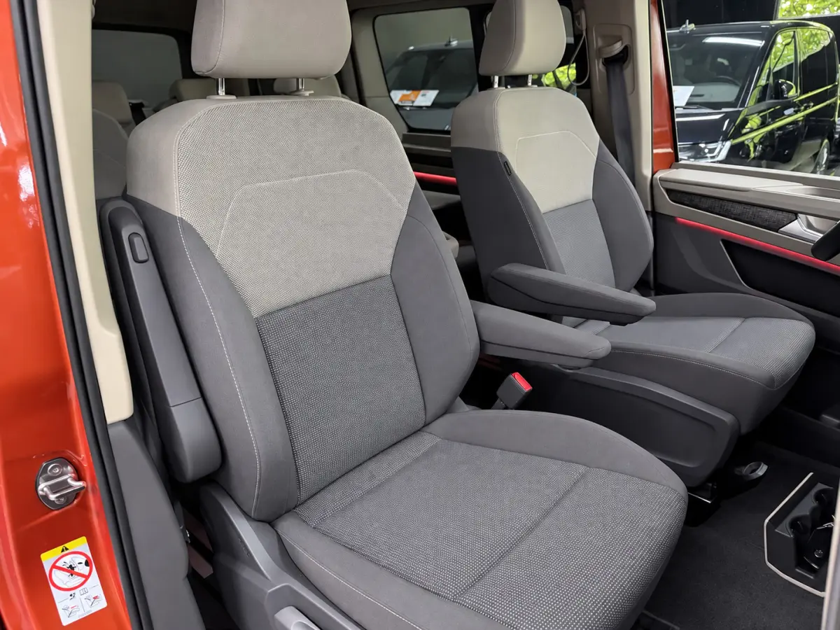 1.4 eHybrid Energetic 7P PANO/NAVI/TREK-HAAK/CAM/ADAPT-CRUISE/DAB/CARPLAY///