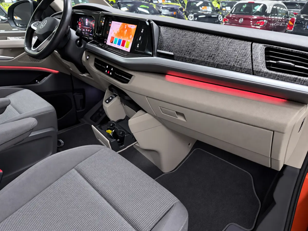 1.4 eHybrid Energetic 7P PANO/NAVI/TREK-HAAK/CAM/ADAPT-CRUISE/DAB/CARPLAY///