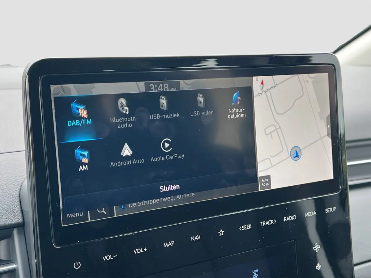 2.2 Dubbele Cabine 6 pers Aut. Camera | 6 pers Dubbele cabine | 2 schuifdeuren | Carplay | Trekhaak | Adaptive cruise controle | Ruiten achter | Parkeersensoren voor en achter | Climate cont