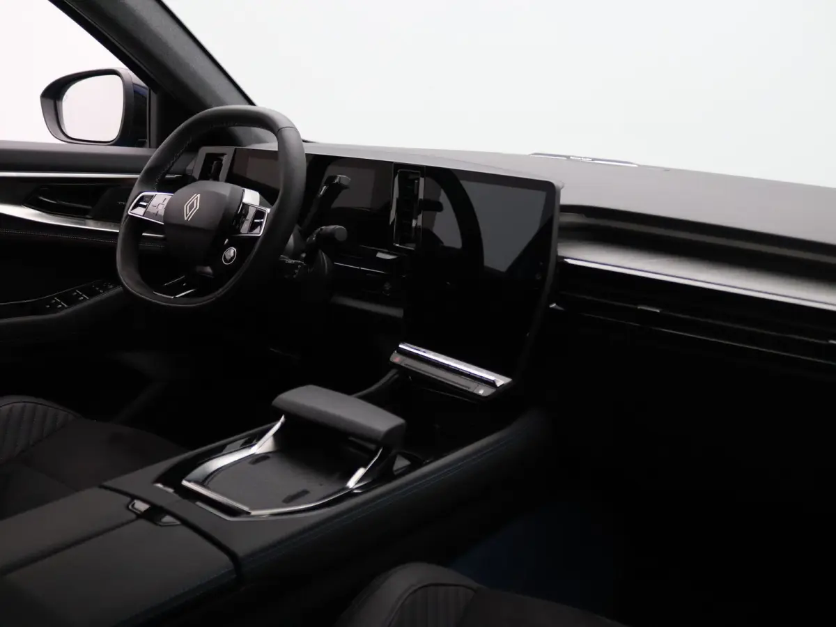 300pk E-Tech 4x4 plug-in hybrid atelier Alpine Harman/Kardon
