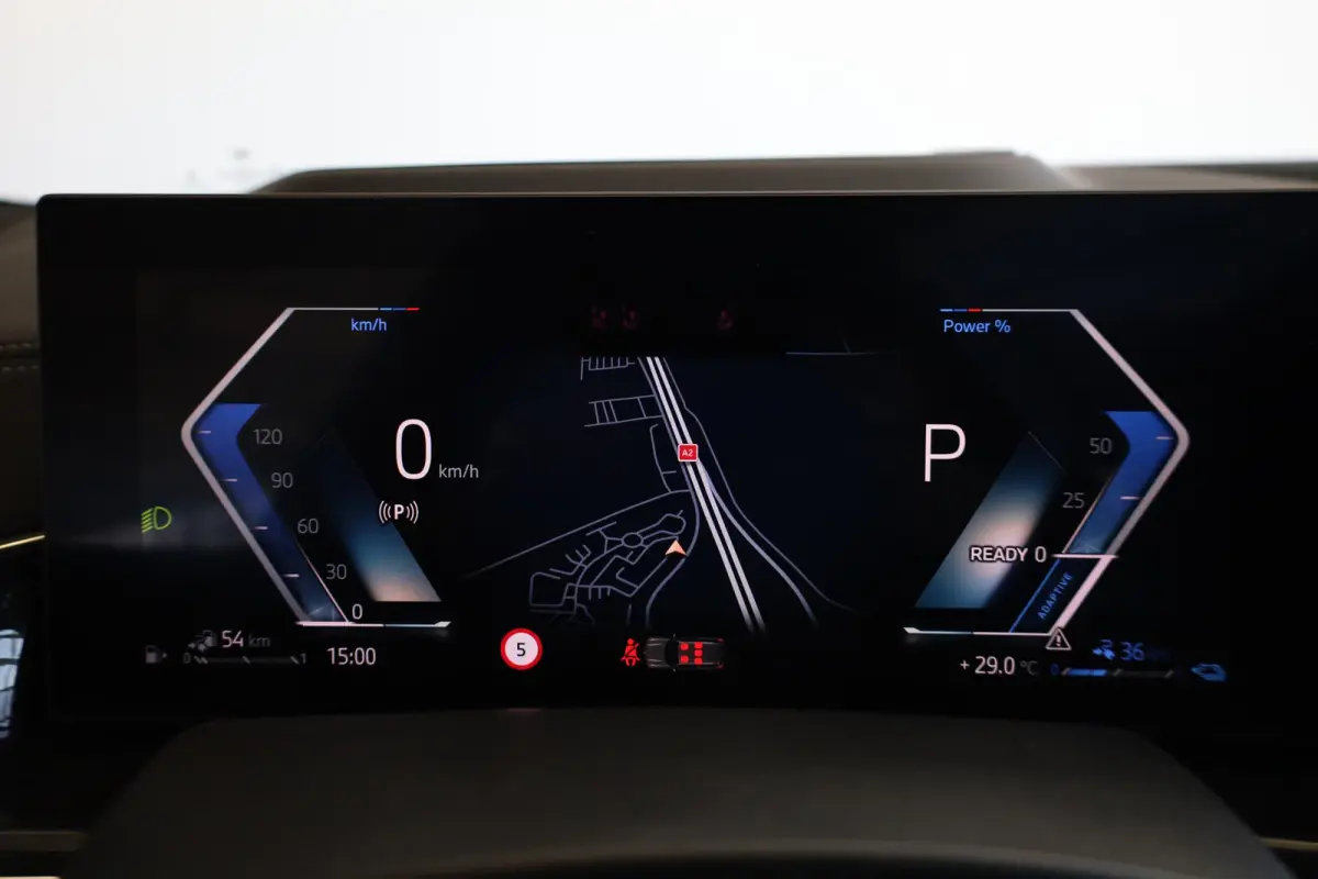 xDrive50e M-Sport Pro | Driving Assistant Professional | Intergral Active Steering | Elekr. Trekhaak | Panoramadak | Harman/Kardon | Stoelventilatie