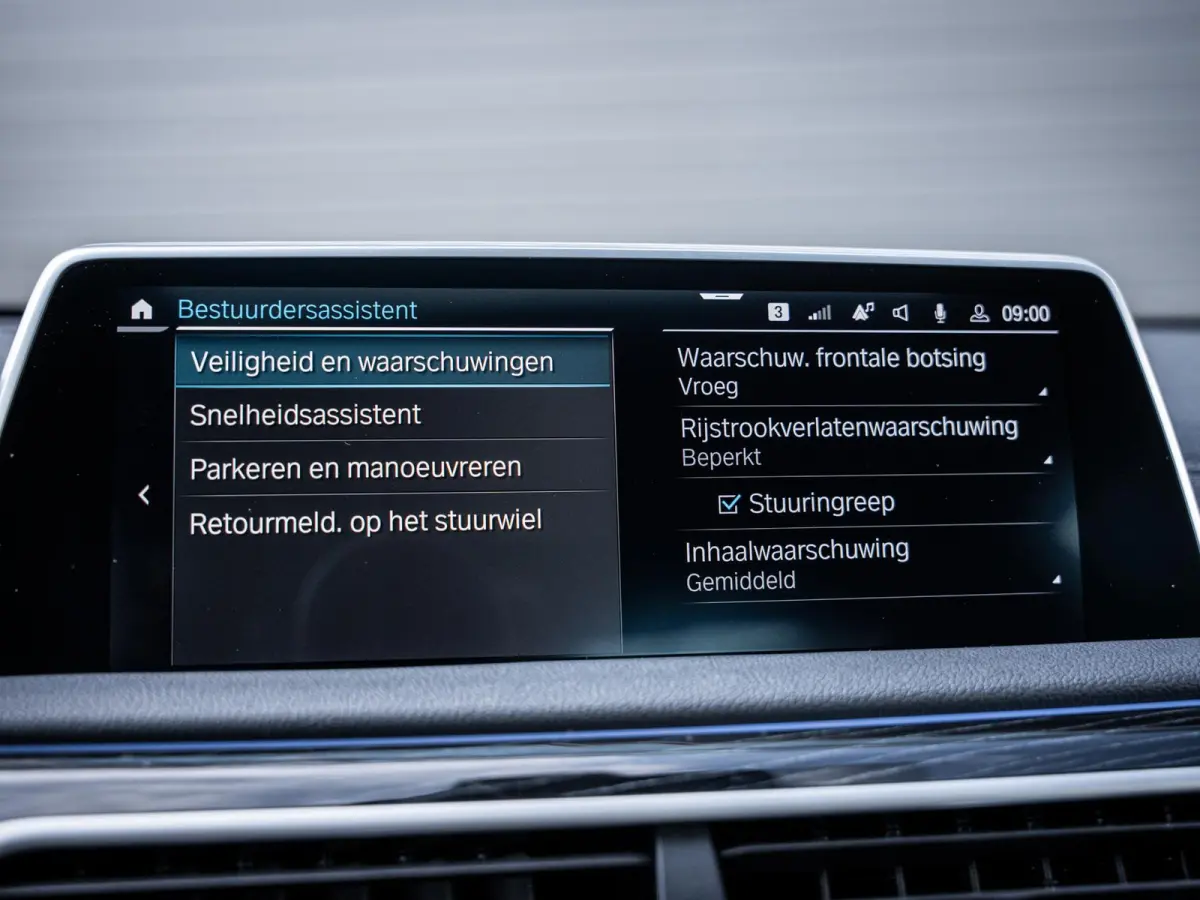 745Le High Executive - M-Sport l Bernina l Rear Ent. l Massage l Pano l Laser