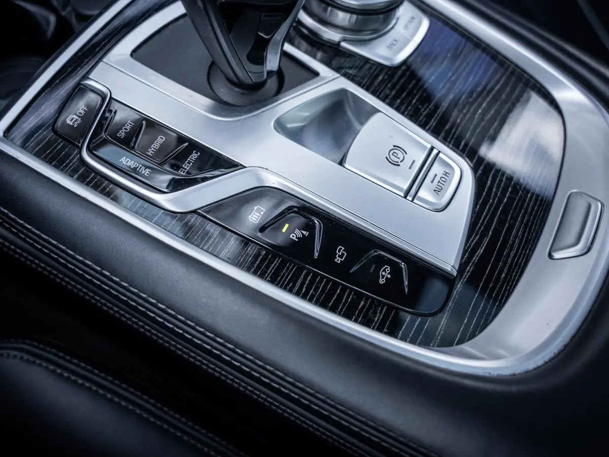 745Le High Executive - M-Sport l Bernina l Rear Ent. l Massage l Pano l Laser