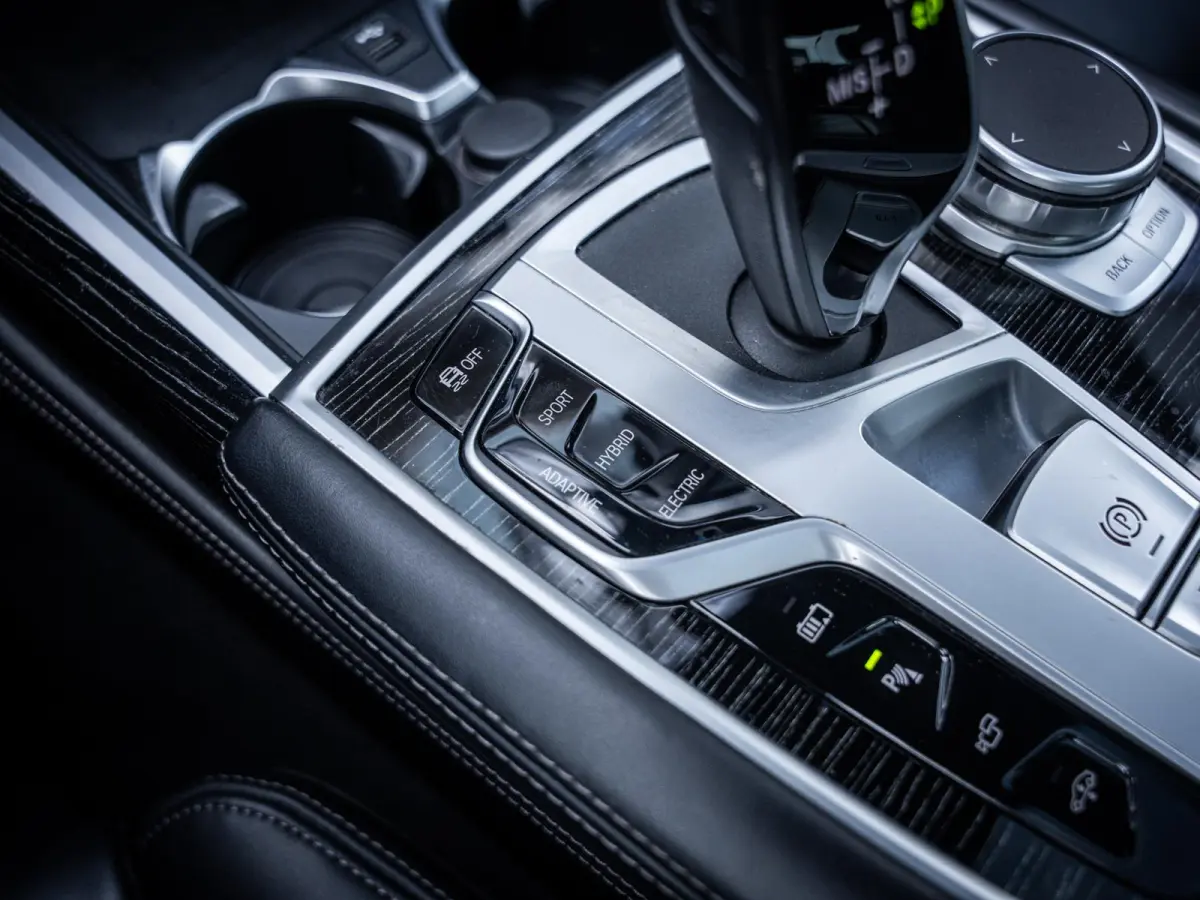 745Le High Executive - M-Sport l Bernina l Rear Ent. l Massage l Pano l Laser