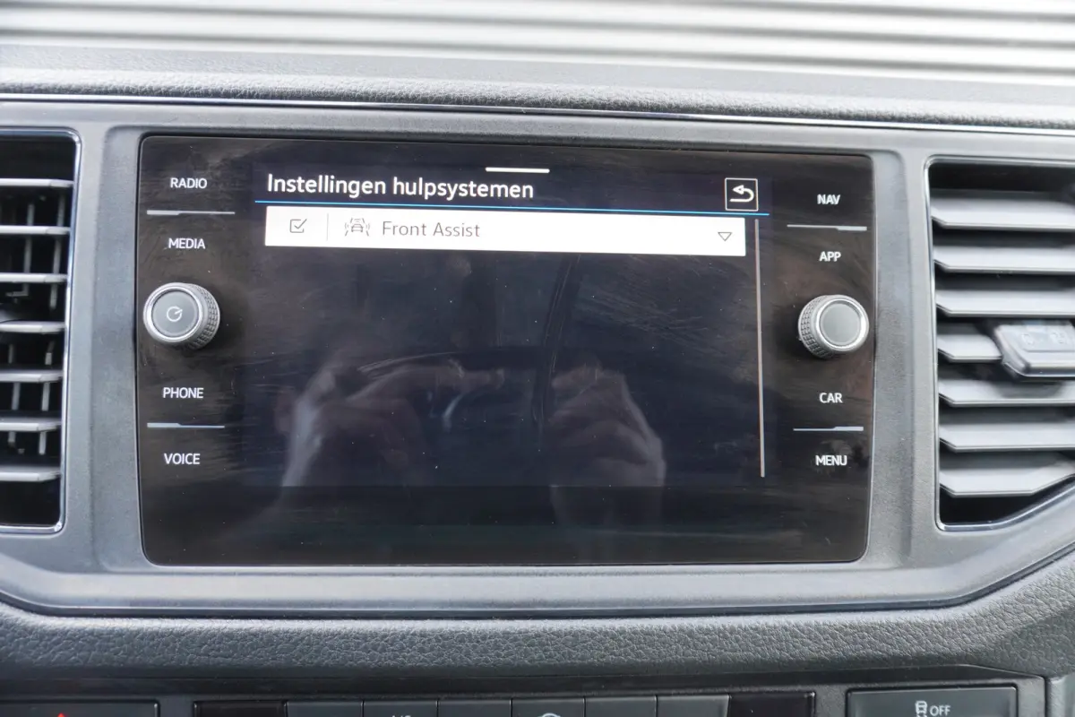 50 N1 Dubbellucht 160pk Automaat L4H3/L3H2 Apple Carplay 3500kg Trekgewicht Imperiaal Camera Parkeersensoren Cruise control