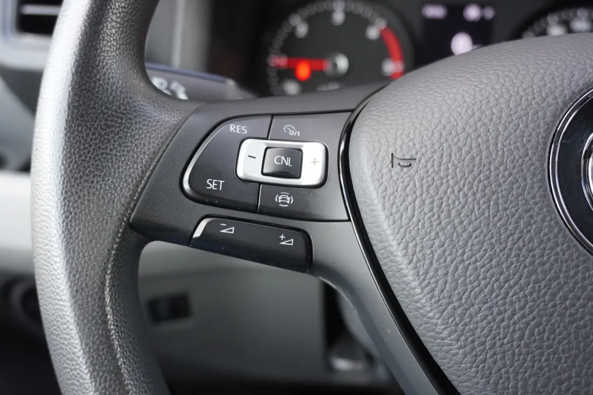 50 N1 Dubbellucht 160pk Automaat L4H3/L3H2 Apple Carplay 3500kg Trekgewicht Imperiaal Camera Parkeersensoren Cruise control