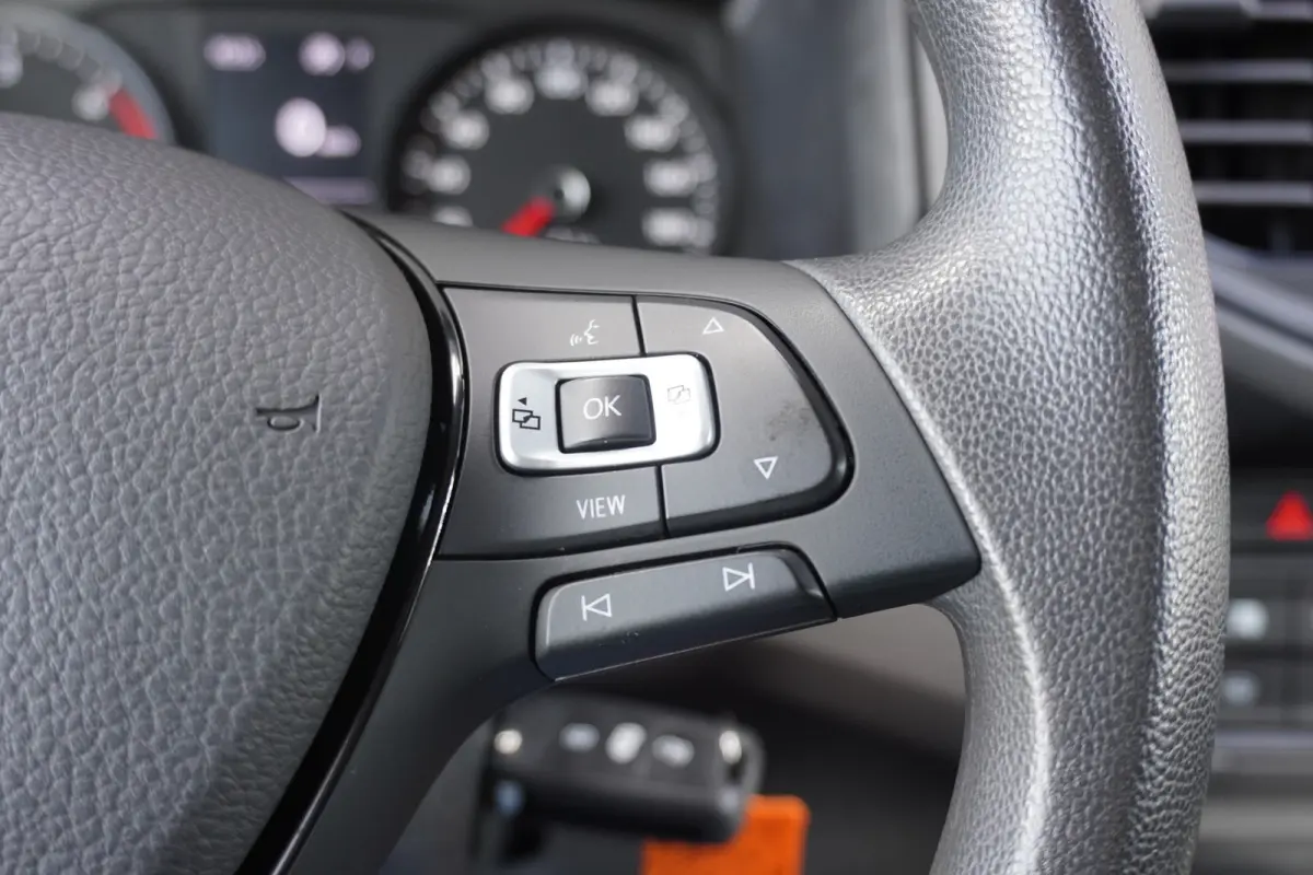 50 N1 Dubbellucht 160pk Automaat L4H3/L3H2 Apple Carplay 3500kg Trekgewicht Imperiaal Camera Parkeersensoren Cruise control