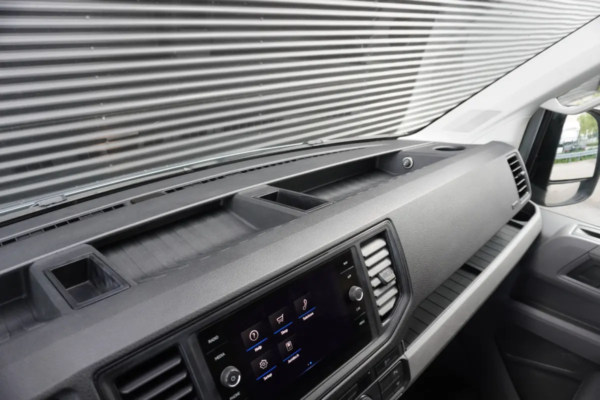 50 N1 Dubbellucht 160pk Automaat L4H3/L3H2 Apple Carplay 3500kg Trekgewicht Imperiaal Camera Parkeersensoren Cruise control