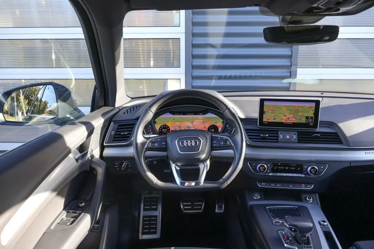 2.0 TFSI 252pk quattro Sport | Luchtvering | Panoramadak | Stoelverwarming | Audi-SOUND | Sportstuur
