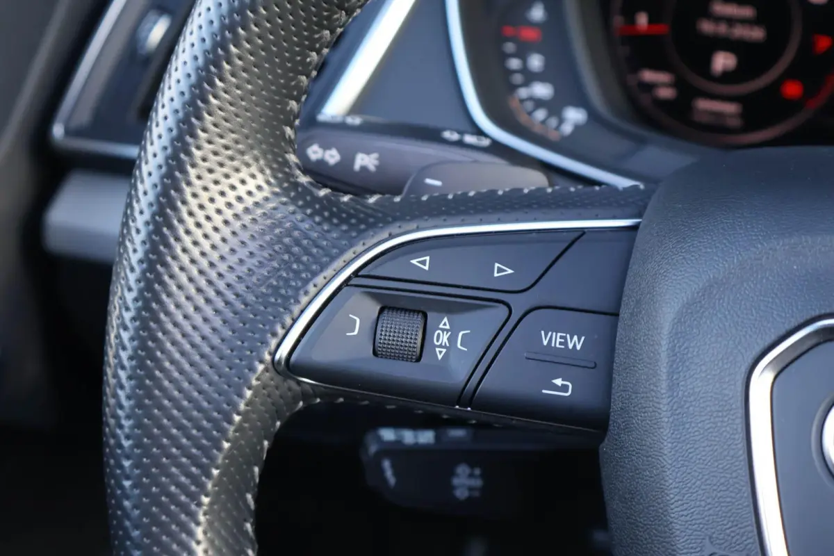 2.0 TFSI 252pk quattro Sport | Luchtvering | Panoramadak | Stoelverwarming | Audi-SOUND | Sportstuur