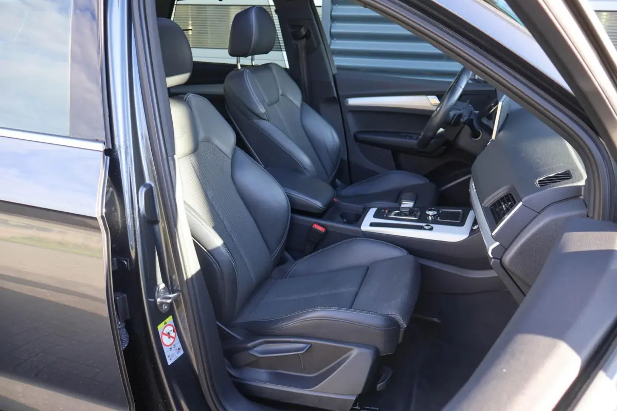 2.0 TFSI 252pk quattro Sport | Luchtvering | Panoramadak | Stoelverwarming | Audi-SOUND | Sportstuur