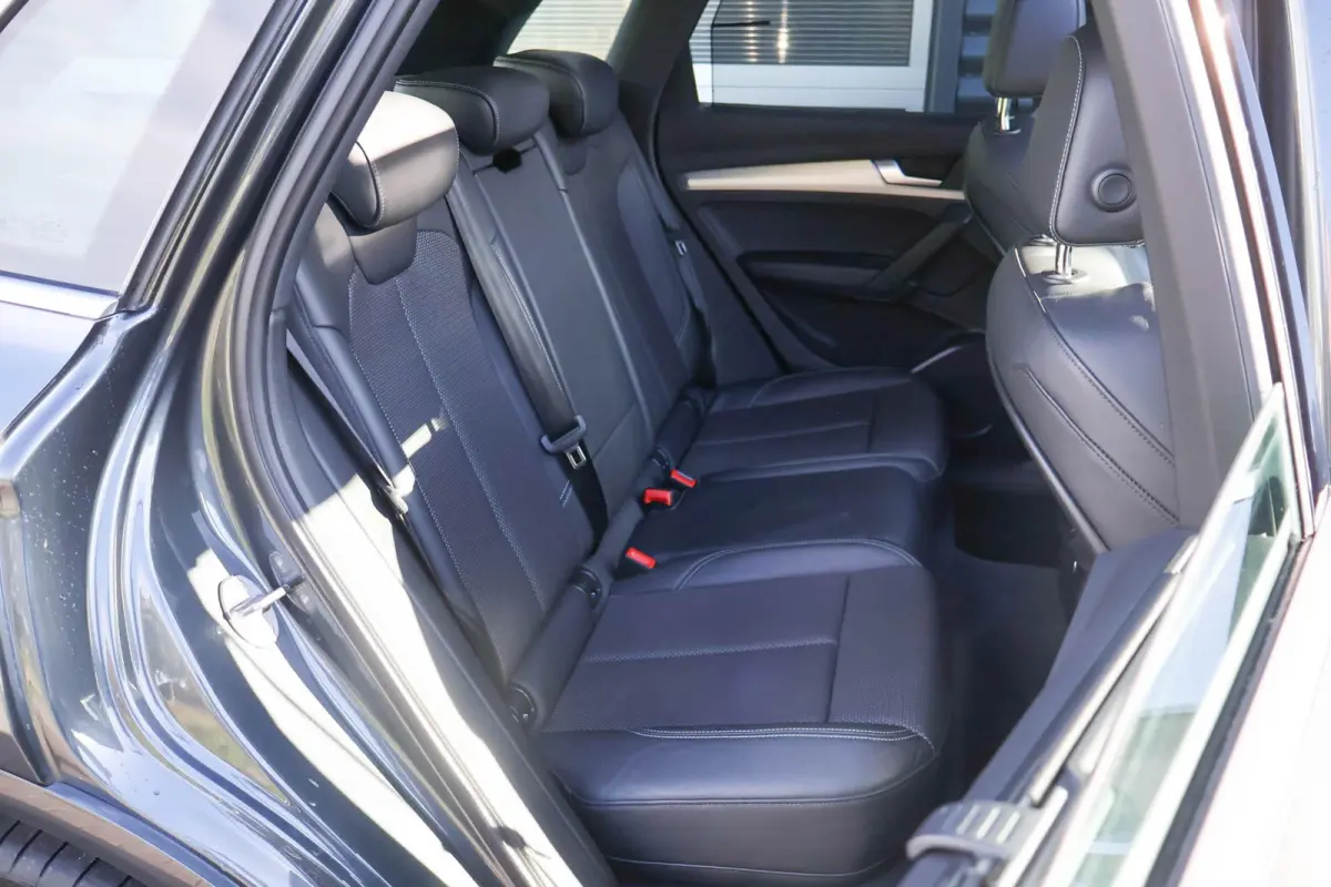 2.0 TFSI 252pk quattro Sport | Luchtvering | Panoramadak | Stoelverwarming | Audi-SOUND | Sportstuur