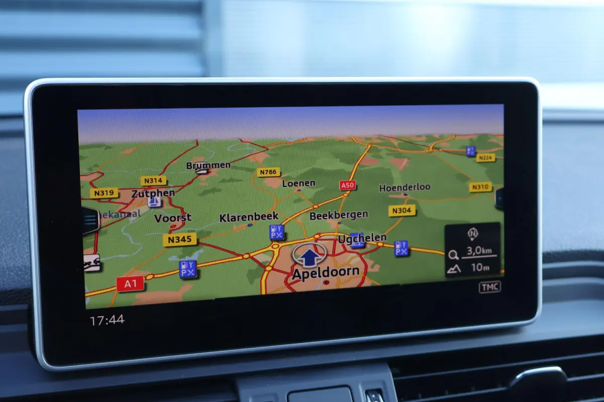 2.0 TFSI 252pk quattro Sport | Luchtvering | Panoramadak | Stoelverwarming | Audi-SOUND | Sportstuur