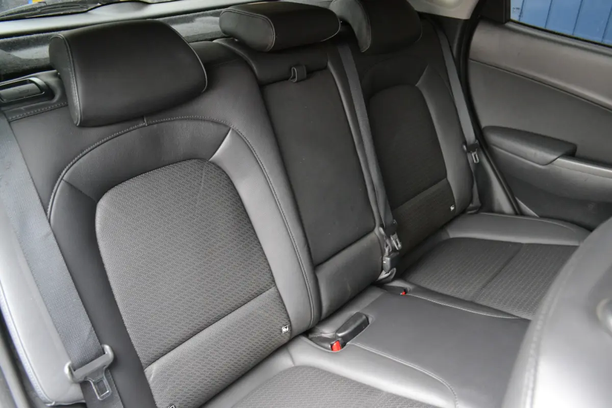 EV Premium 64 kWh | 98% SOH | Schuifdak | Keyless | Stoelventilatie/verwarming | Camera | Stuurverwarming