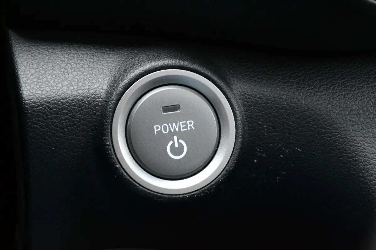 EV Premium 64 kWh | 98% SOH | Schuifdak | Keyless | Stoelventilatie/verwarming | Camera | Stuurverwarming