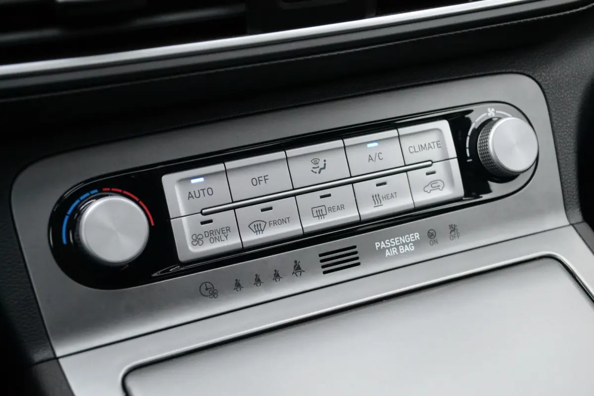 EV Premium 64 kWh | 98% SOH | Schuifdak | Keyless | Stoelventilatie/verwarming | Camera | Stuurverwarming