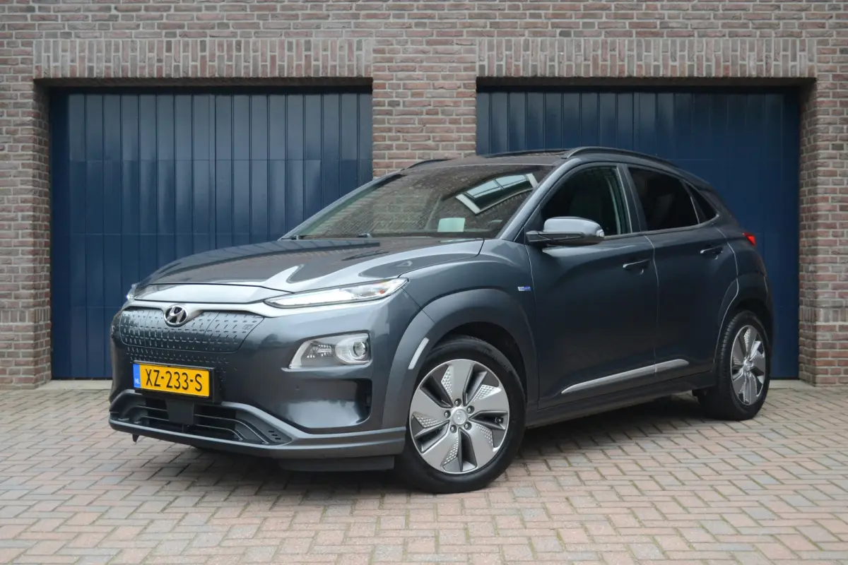 EV Premium 64 kWh | 98% SOH | Schuifdak | Keyless | Stoelventilatie/verwarming | Camera | Stuurverwarming