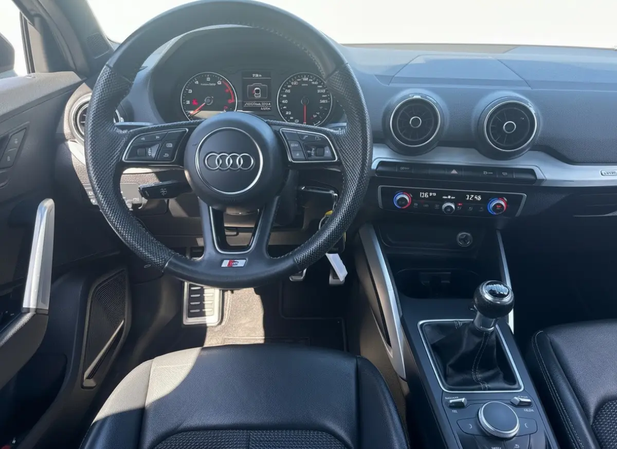 35 TFSI 150PK S-LINE EDITION NAVI/PDC/HALF-LEDER